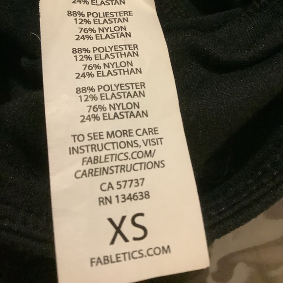 Fabletics Black with Sheer Accents Capri Pocket Leggings Size XS - Picture 12 of 12